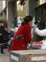 چین به دلیل ترس از افزایش کووید، با افزایش قیمت دارو مقابله می کند