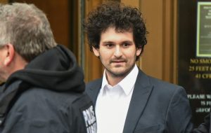یکی از بنیانگذاران شرمنده FTX متهم به انتقال 684 هزار دلار دارایی های رمزنگاری شده در حین بازداشت خانگی – اخبار بیت کوین