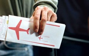 ایرلاین‌ها موظفند اضافه‌هزینه را به خریداران بلیت پرداخت کنند