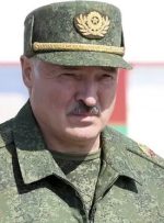 بازدید لوکاشنکو از پایگاه نظامی روسیه/ رزمایش مشترک بررسی شد