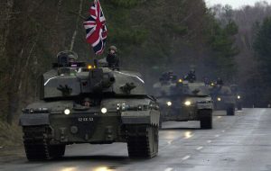 تانک های انگلیسی راهی اوکراین می شوند