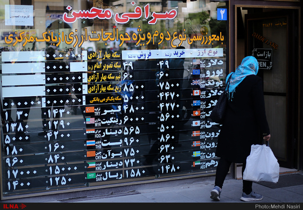 تشریح دلایل جهش ارزی اخیر/ واردات خودرو با نرخ نیما؛ فروش با نرخ آزاد