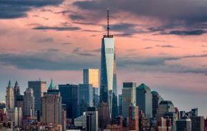 دلار آمریکا کاهش می یابد زیرا بازارها دیدگاه های فدرال رزرو را در تجارت نازک وزن می کنند.  دلار پایین تر؟