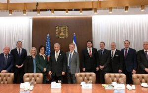 دیدار و رایزنی نتانیاهو با اعضای کنگره آمریکا درباره عادی‌سازی روابط با عربستان