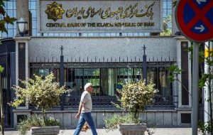 رئیس بانک‌هایی که نرخ سود غیرقانونی پرداخت کنند عزل می شوند
