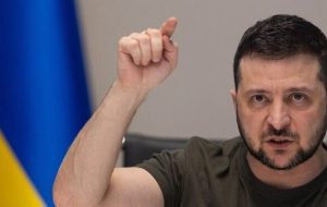 زلنسکی: باید علیه دشمن مشترک خود متحد شویم!/ به ما تانک بدهید