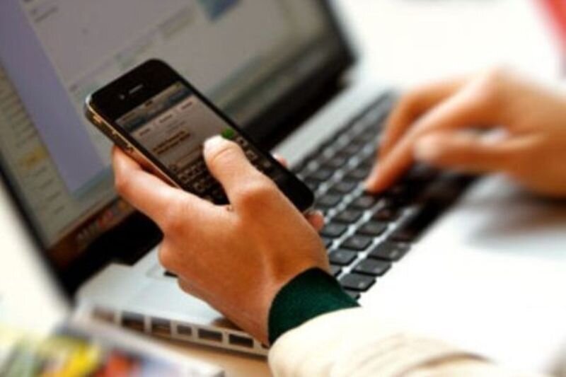 ساترا از تعامل می‌گوید رئیس صداوسیما نامه تعطیلی می‌زند!