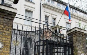 سفیر انگلیس به تهران بازگشت