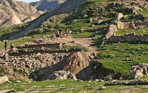 شناسایی ۱۴۰ اثر تاریخی در حوضه آبگیر سد چم‌شیر