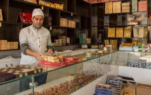 قیمت شیرینی در آستانه روز مادر