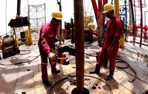 مرزبندی دریایی با اسرائیل؛ آیا لبنان از حفاری منع شده است؟