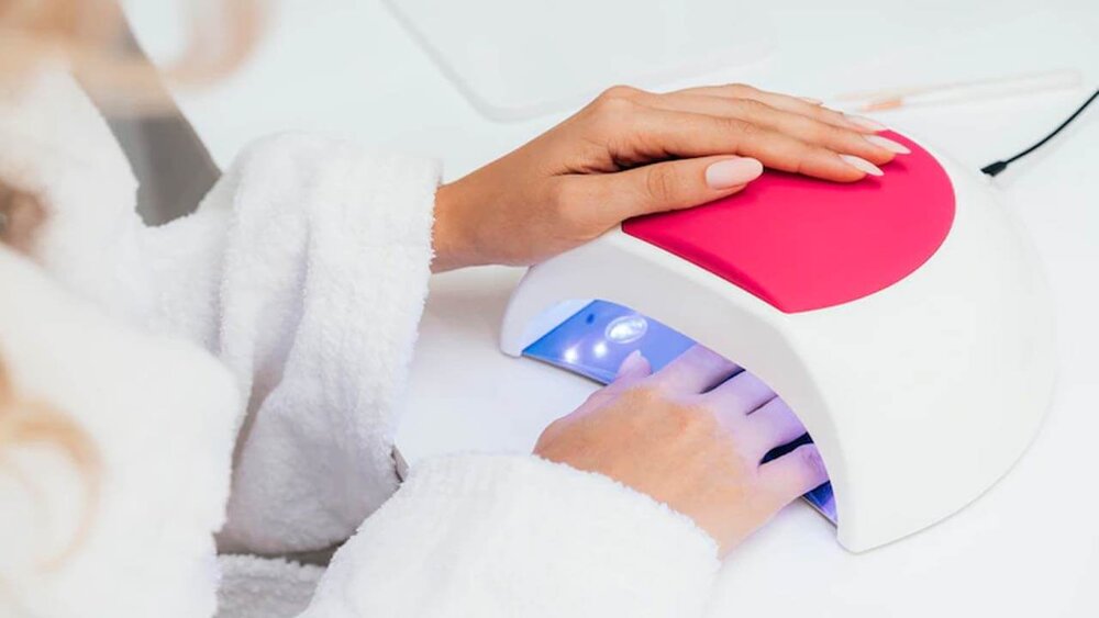 هشدار؛ بیماری‌ خطرناکی که «لاک ناخن» به ارمغان می‌آورد