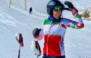واکنش رئیس فدراسیون اسکی به پناهندگی اسکی‌باز زن ایرانی