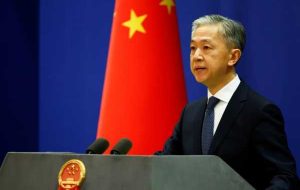 چین حمله کابل را محکوم می کند و امیدوار است که دولت افغانستان بتواند از شهروندان همه کشورها محافظت کند