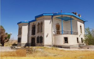 «کاخ ناصرالدین‌میرزا» در پاکدشت به مزایده گذاشته شد