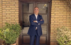 کاری که با حجازی کردید، با ساپینتو نکنید! کاری که با حجازی کردید، با ساپینتو نکنید!