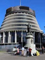 کریس هیپکینز جایگزین جاسیندا آردرن به عنوان نخست وزیر نیوزیلند می شود