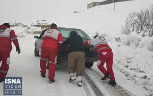 ویدیو / امداد رسانی و بازگشایی راه چند روستا در برف ۸۰ سانتیمتری مریوان