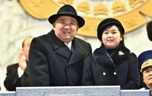 دختر رهبر کره شمالی بار دیگر جنجال آفرید/ عکس