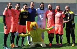 عکس | رپر معروف بین دو کاپیتان پرسپولیس عکس | رپر معروف بین دو کاپیتان پرسپولیس