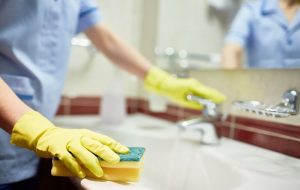 خانه تکانی اصولی/ چگونه حمام را تمیز کنیم؟ خانه تکانی اصولی/ چگونه حمام را تمیز کنیم؟