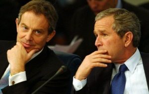 افشای اسناد جدید از حمله آمریکا به عراق/بوش و بلر به یک مسأله آگاه بودند
