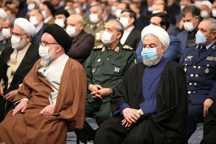حسن روحانی در دیدار مسئولان و سفرای کشورهای اسلامی با رهبر معظم انقلاب