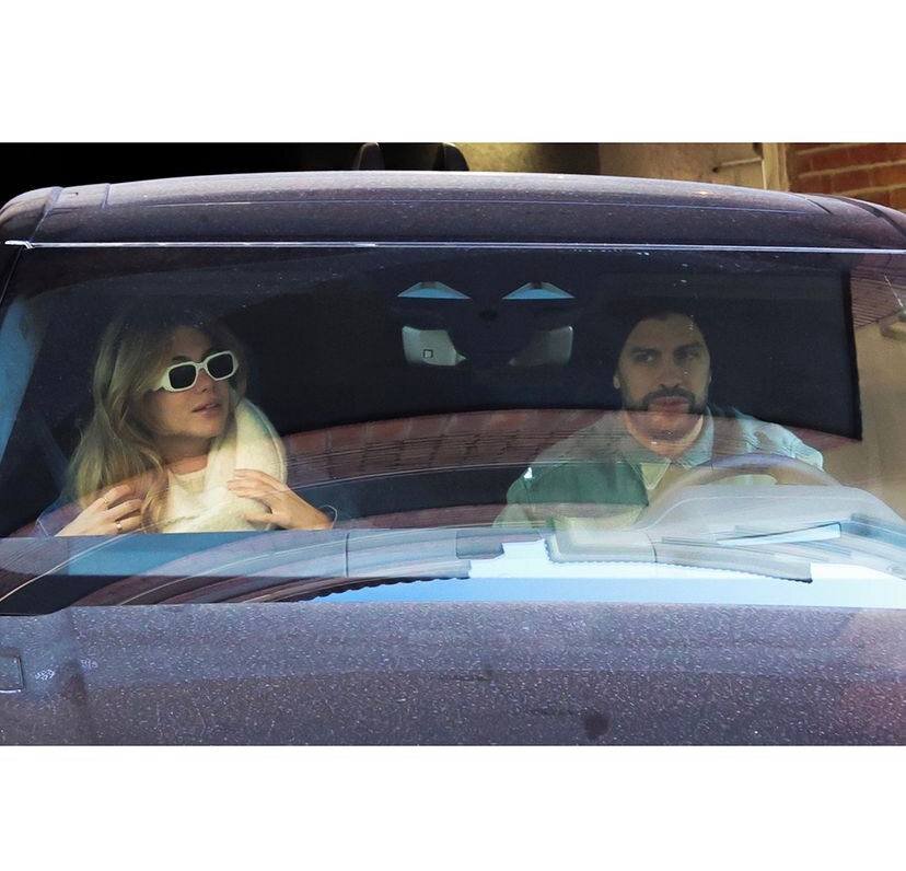 عکس| تفریح پیکه و نامزد جدیدش در بارسلون