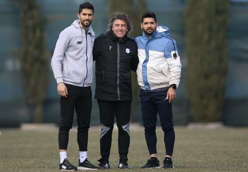 فوتبال , تیم فوتبال استقلال , 