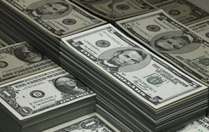 معاله ۳۸۵ میلیون دلار در سامانه نیما در روز دوشنبه