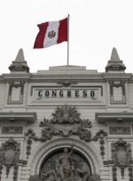 چرا سیاست پرو اینقدر آشفته است؟  داخل سالن های کنگره آن
