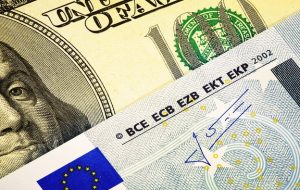 EUR/USD با مقاومت خط روند روبه‌رو می‌شود، پس از CPI داغ آلمان، شکست را تهدید می‌کند