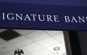 Signature Bank در میان مشکلات Silvergate و SVB خرید را به عنوان آخرین بانک اصلی در بازار ارزهای دیجیتال در نظر گرفت – اخبار بیت کوین