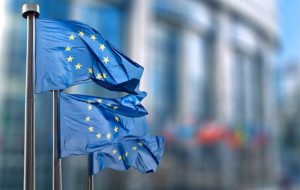 اروپا: احتمال سرایت بحران بانکی آمریکا به اروپا کم است