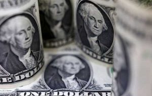 با محو شدن ترس های بانکی، دلار افزایش یافت.  ین بر اساس جریان های پایان سه ماهه سقوط می کند