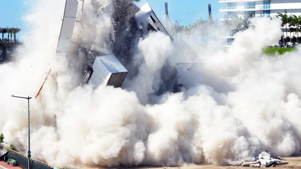 بری استرنلیخت میلیاردر درباره فرود سخت هشدار می دهد - می گوید 