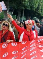تجمع هواداران رئیس جمهور تونس علیه “خائنان”