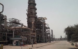 علت انتشار دود زرد از پالایشگاه آبادان