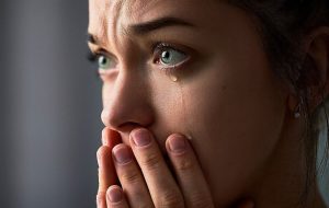 فواید باورنکردنی «گریه» برای سلامتی
