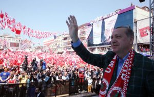 اردوغان اقتصاد ترکیه را به فنا داد؛ رأی‌دهندگان از او بریده‌اند