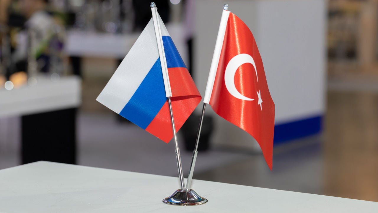 روسیه در حال توسعه دروازه‌های پرداخت با شرکای مانند ترکیه است که تسویه حساب‌های رمزنگاری را بررسی می‌کند