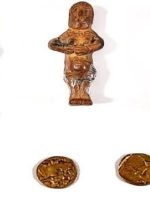 سکه و مجسمه‌هایی با ۲۰۰۰ سال قدمت در ورامین کشف شد