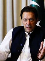 عمران خان می‌گوید پاکستان برای خروج از چرخه بازپرداخت بدهی‌ها تلاش خواهد کرد