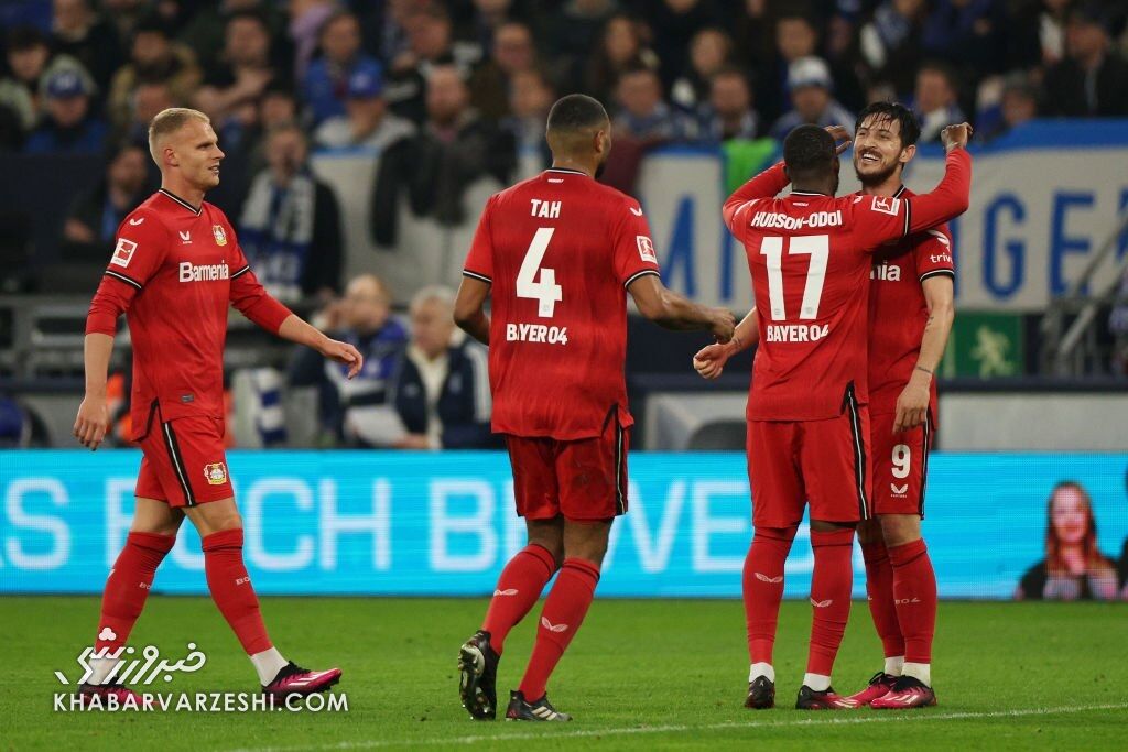 عکس| سردار آزمون یاد علی دایی را زنده کرد