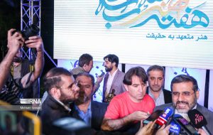 فضای فعالیت را برای هنرمندانی که اظهار پشیمانی کرده‌اند فراهم می‌کنیم