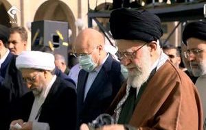لحظه ورود رهبر معظم انقلاب به مصلای تهران جهت اقامه نماز عید سعید فطر + فیلم لحظه ورود رهبر معظم انقلاب به مصلای تهران جهت اقامه نماز عید سعید فطر + فیلم
