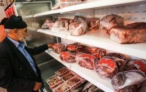 نوسان قیمت در بازار گوشت مرغ گرم/ گوشت ران گوسفند- بدون چربی چند؟