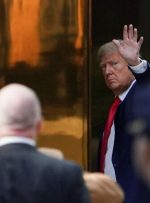 هجوم طرفداران ترامپ به سمت محل جلسه محاکمه وی در نیویورک