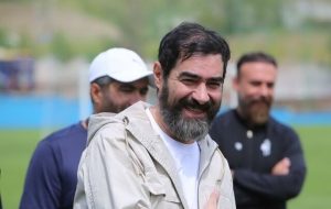 واکنش شهاب حسینی به انتشار یک عکس: در برابر کوهی از طلا هم نقش شخصیت منفوری چون صدام را کار نمی‌کنم