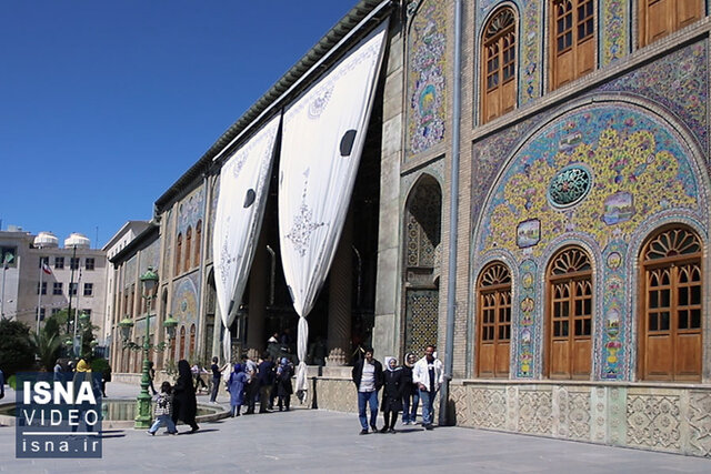 ویدیو / حضور مسافران نوروزی در کاخ گلستان